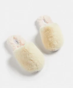 Contrast Fluffy Slipper