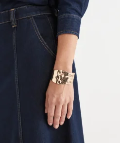 Gold Hammered Bangle