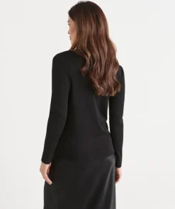 Long Sleeve Crew Neck Top