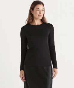 Long Sleeve Crew Neck Top