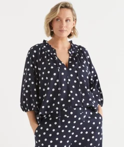 Polka Dot 3/4 Sleeve Blouse