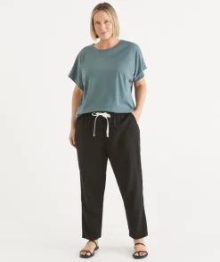 Relaxed Drawstring Tapered Pant